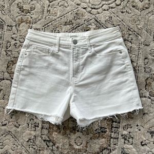 Old Navy High Rise Secret Slim Pockets White Denim Cut Off Size 6